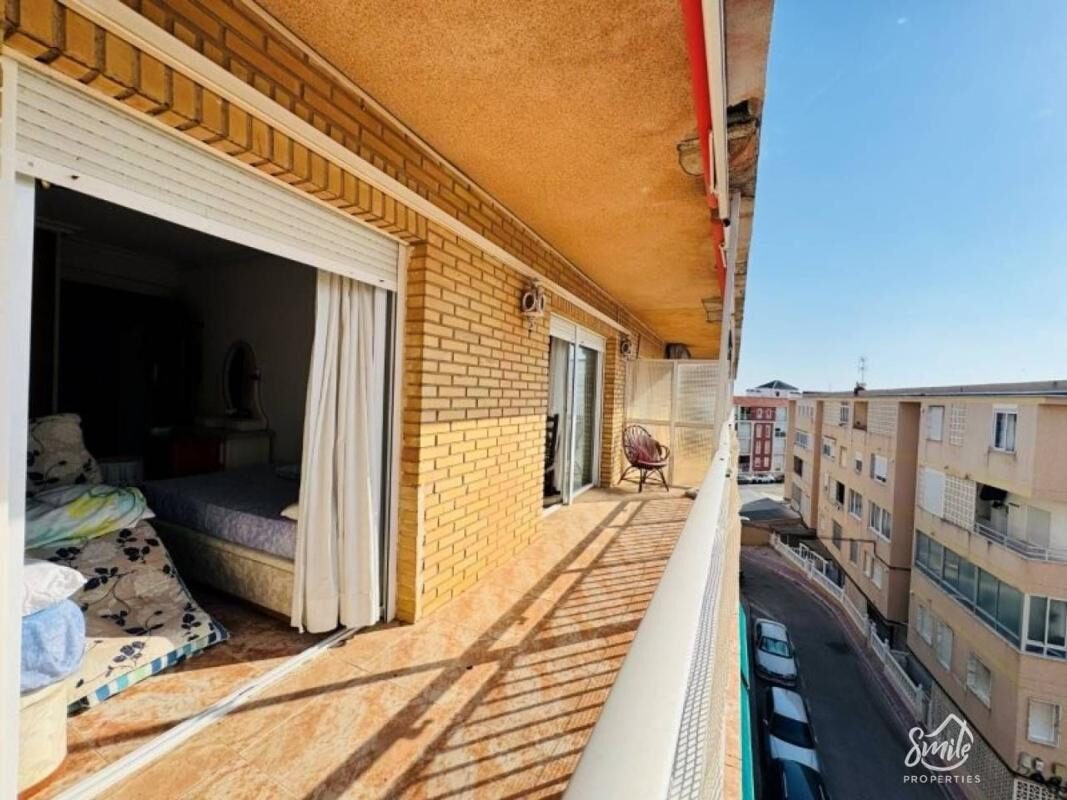 Apartament z 2 sypialniami, 68m² w Torrevieja, Hiszpania [ID: 0152-552170]
