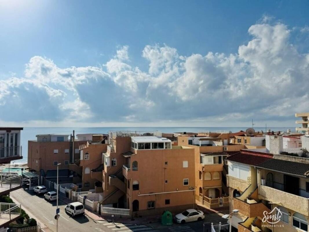 Apartament z 2 sypialniami, 68m² w Torrevieja, Hiszpania [ID: 0152-552170]