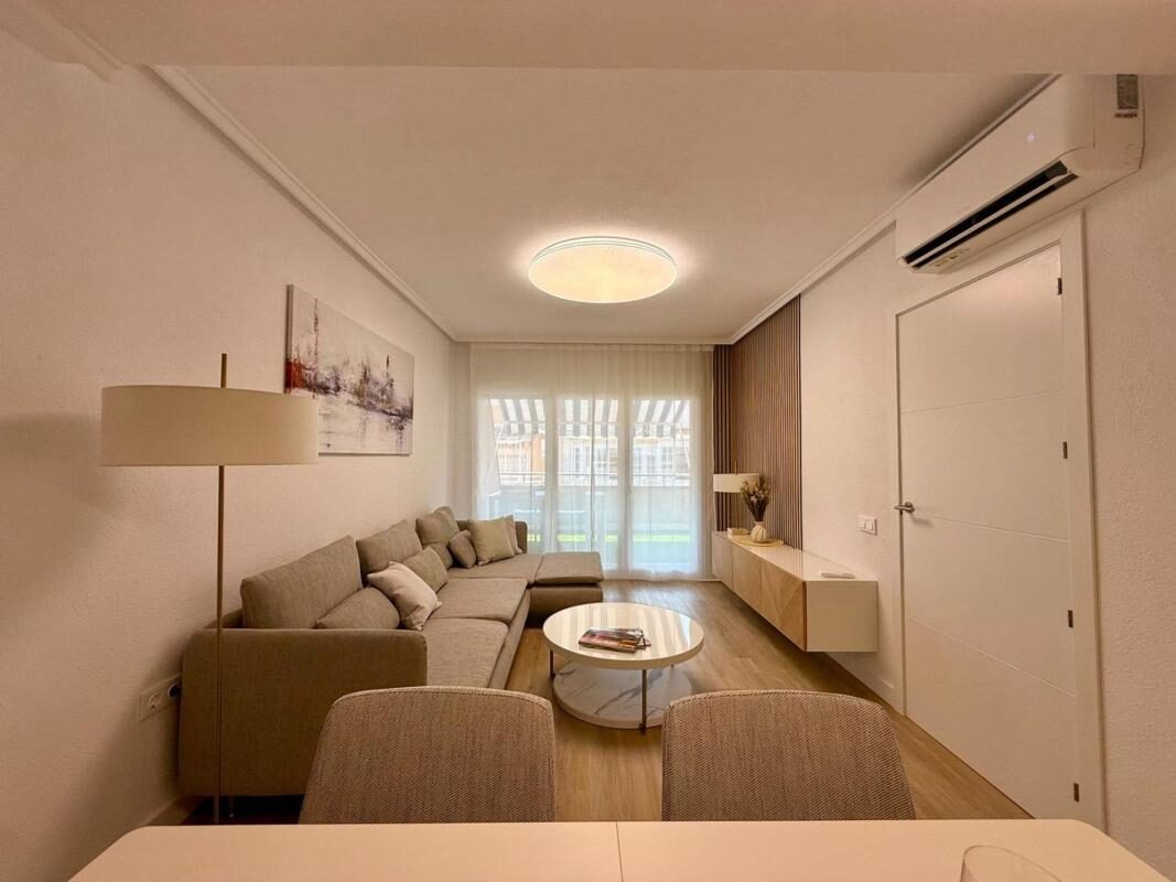 Квартира з 2 спальнями, 66м² в Торрев'єха, Іспанія [ID: 0152-551991]