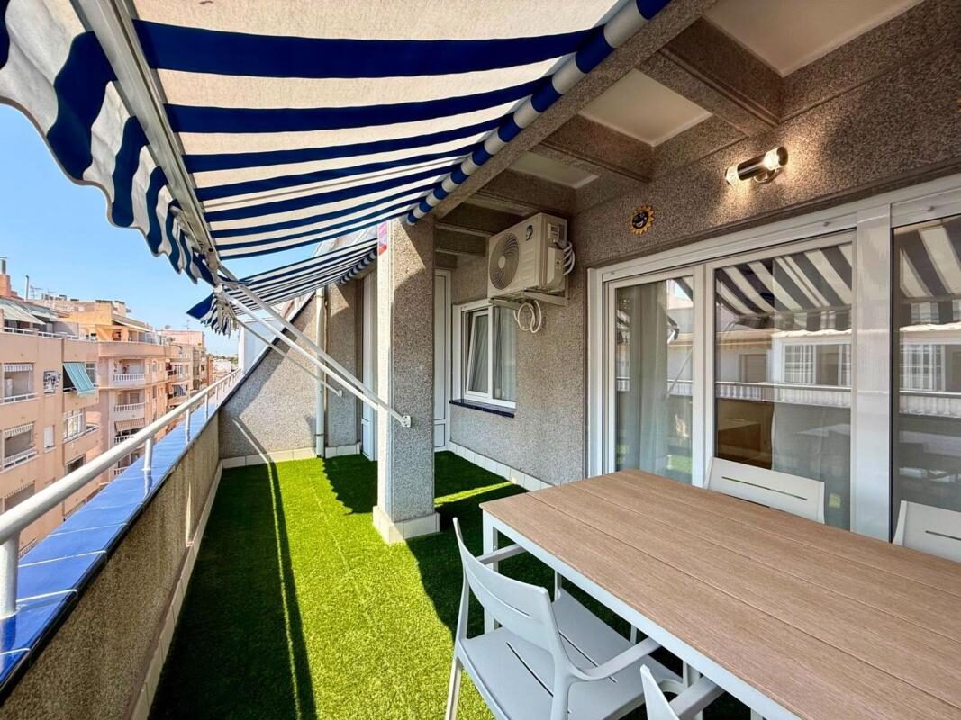Квартира з 2 спальнями, 66м² в Торрев'єха, Іспанія [ID: 0152-551991]
