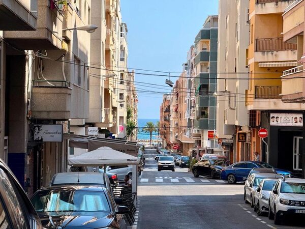 Apartamenty w Torrevieja, Hiszpania, 66m² - obraz 6