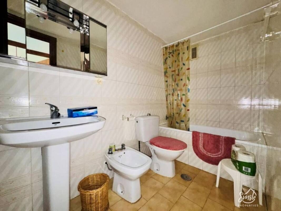 Apartment with 3 bedrooms, 95m² in Torrevieja, Spain [ID: 0152-550398]