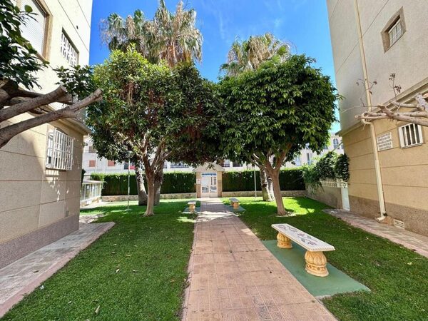 Apartamenty w Torrevieja, Hiszpania, 55m² - obraz 29