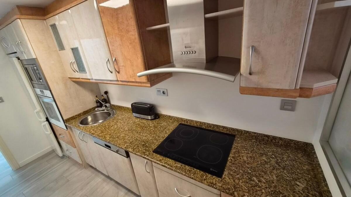 Apartment with 3 bedrooms, 117m² in Torrevieja, Spain [ID: 0152-545210]