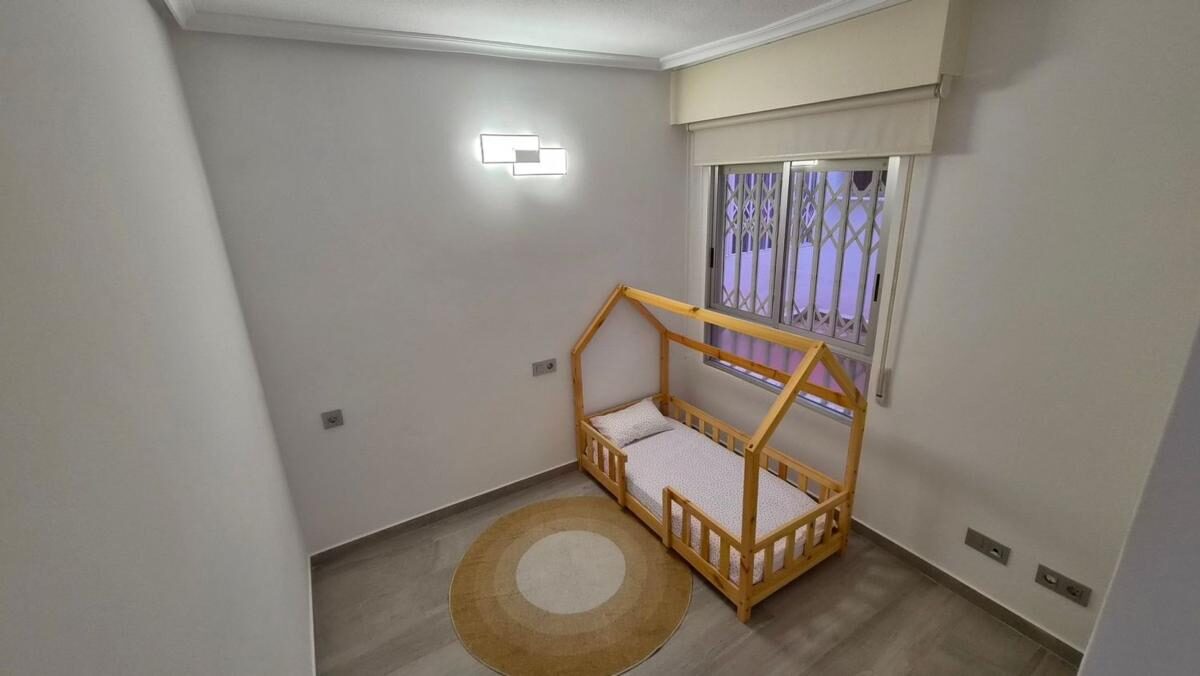 Apartment with 3 bedrooms, 117m² in Torrevieja, Spain [ID: 0152-545210]