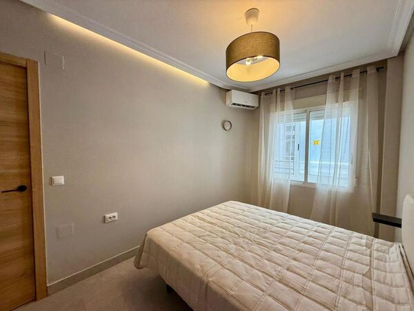 Apartments in Torrevieja, Spain, 80m² - image 19