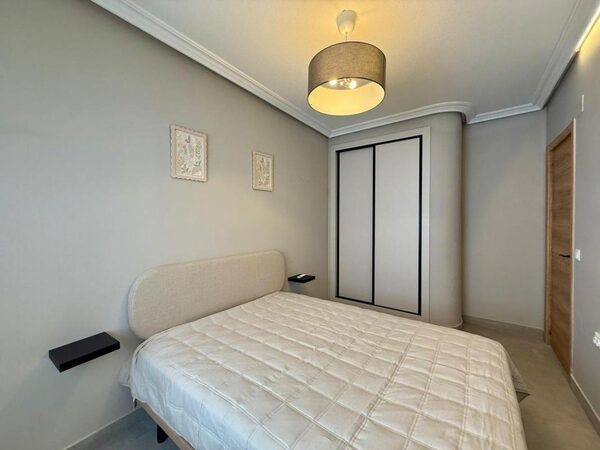 Apartments in Torrevieja, Spain, 80m² - image 17