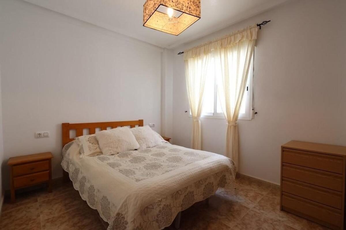 Willa z 2 sypialniami, 79m² w orihuela, Hiszpania [ID: 0152-541127]