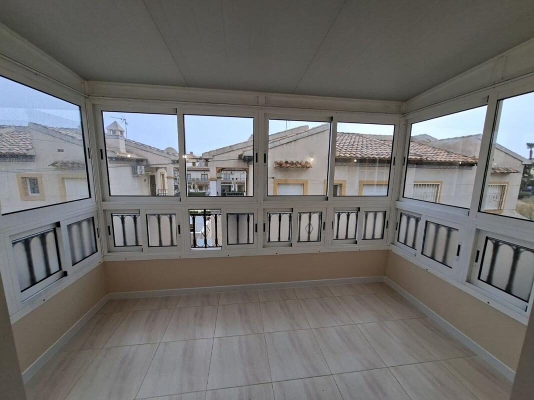 Апартаменти з 2 спальнями, 52м² в Оріуела, Іспанія [ID: 0152-540823]