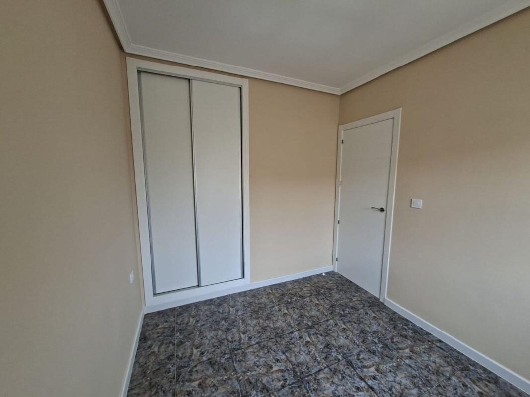 Апартаменти з 2 спальнями, 52м² в Оріуела, Іспанія [ID: 0152-540823]