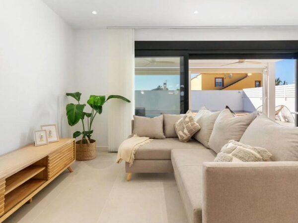 Willa w Torrevieja, Hiszpania, 104m² - obraz 7