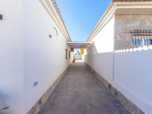 Willa w Torrevieja, Hiszpania, 104m² - obraz 20