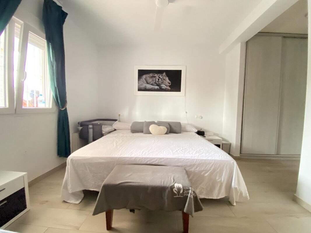 Вілла з 3 спальнями, 130м² в Торрев'єха, Іспанія [ID: 0152-537165]