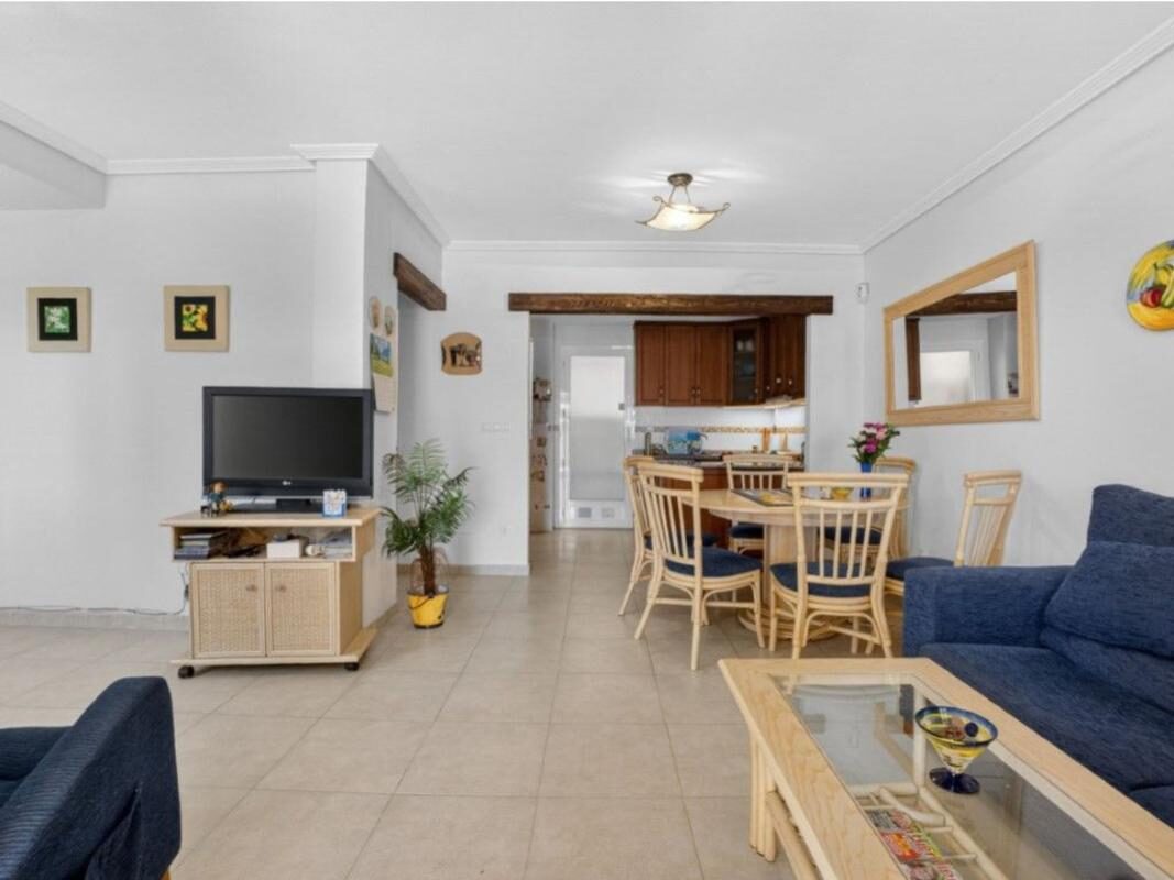 Townhouse with 4 bedrooms, 129m² in Torrevieja, Spain [ID: 0152-532160]