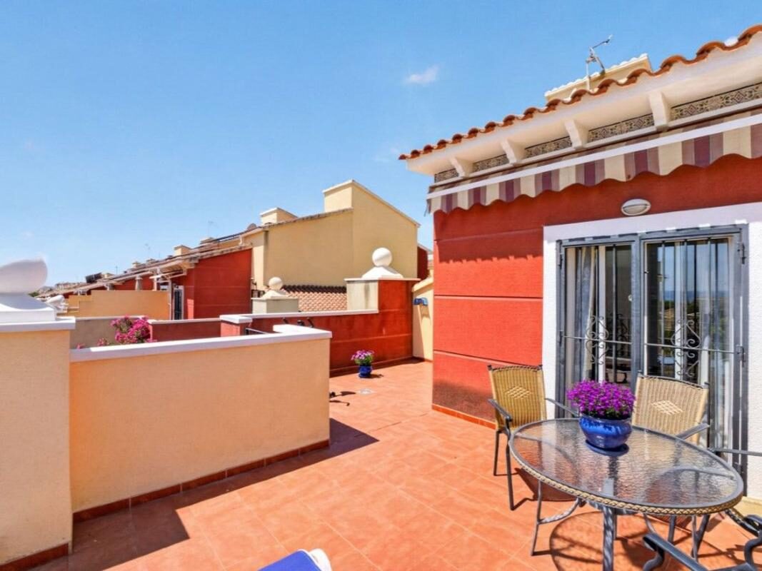 Townhouse with 4 bedrooms, 129m² in Torrevieja, Spain [ID: 0152-532160]