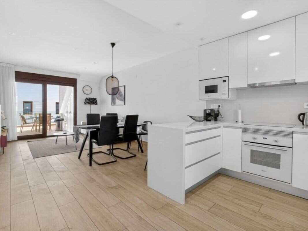 Apartment with 2 bedrooms, 85m² in Torrevieja, Spain [ID: 0152-532025]