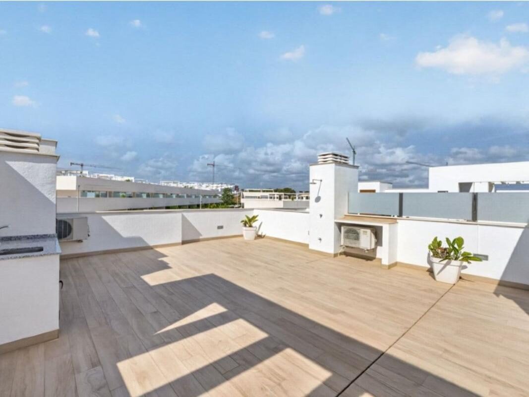 Apartment with 2 bedrooms, 85m² in Torrevieja, Spain [ID: 0152-532025]