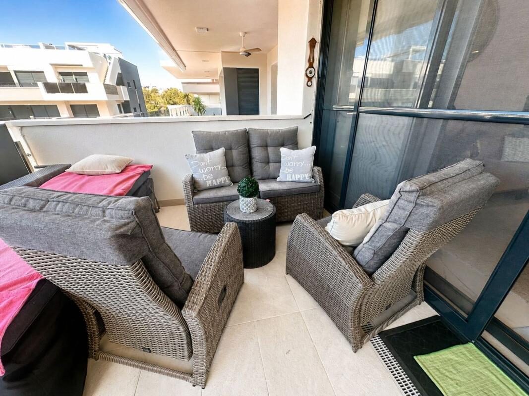 Apartament z 2 sypialniami, 84m² w Torrevieja, Hiszpania [ID: 0152-531997]