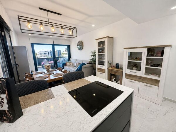 Apartamenty w Torrevieja, Hiszpania, 84m² - obraz 6