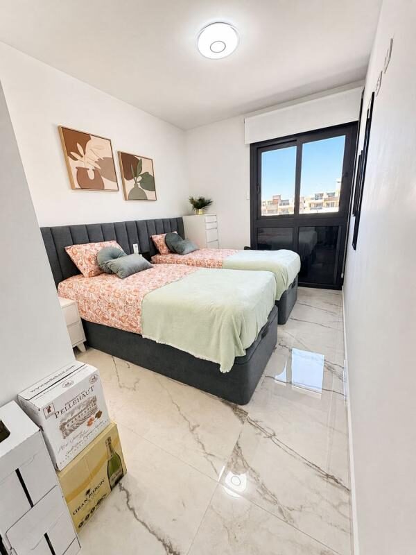 Apartamenty w Torrevieja, Hiszpania, 84m² - obraz 15