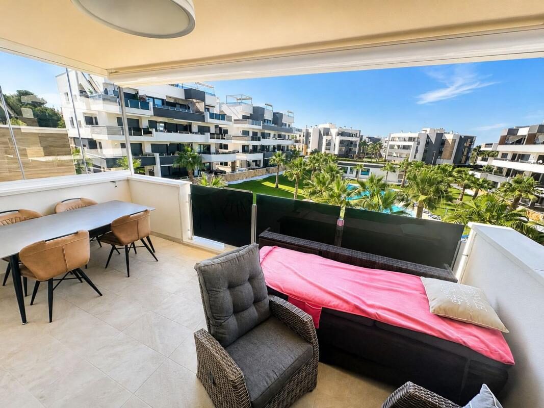 Apartament z 2 sypialniami, 84m² w Torrevieja, Hiszpania [ID: 0152-531997]