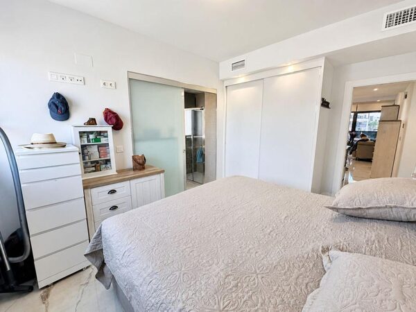 Apartamenty w Torrevieja, Hiszpania, 84m² - obraz 12
