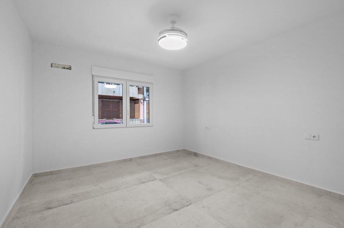 Квартира з 3 спальнями, 171м² в Торрев'єха, Іспанія [ID: 0152-531901]