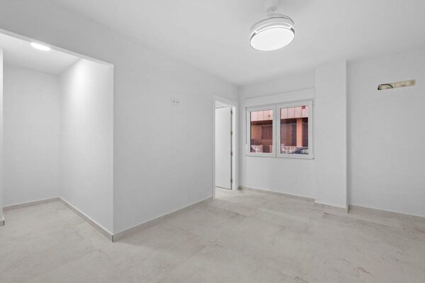 Apartments in Torrevieja, Spain, 171m² - image 14