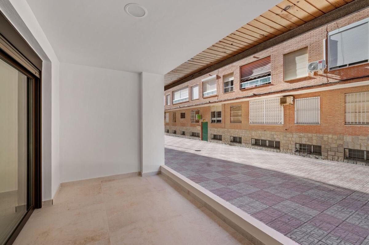 Квартира з 3 спальнями, 171м² в Торрев'єха, Іспанія [ID: 0152-531901]