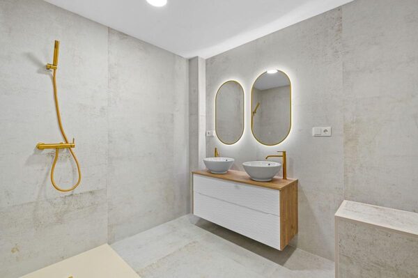 Apartments in Torrevieja, Spain, 171m² - image 21