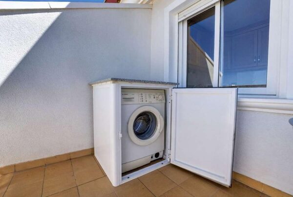 Apartamenty w Torrevieja, Hiszpania, 92m² - obraz 23