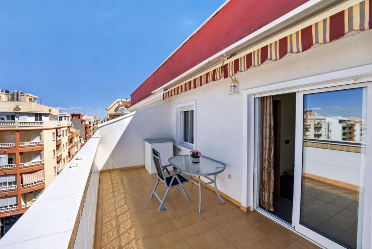 Apartment with 3 bedrooms, 92m² in Torrevieja, Spain [ID: 0152-531823]