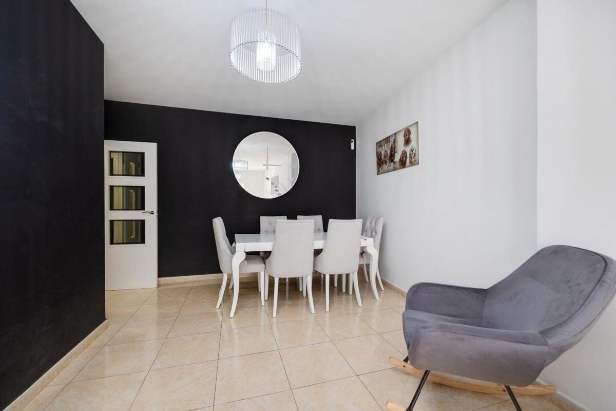 Квартира з 3 спальнями, 131м² в Торрев'єха, Іспанія [ID: 0152-531378]