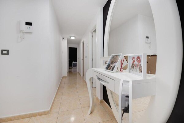 Apartments in Torrevieja, Spain, 131m² - image 2