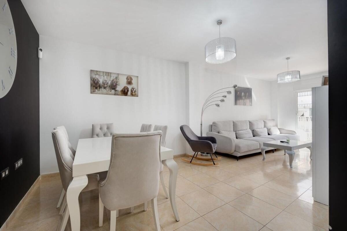 Квартира з 3 спальнями, 131м² в Торрев'єха, Іспанія [ID: 0152-531378]