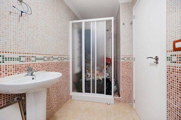 Apartments in Torrevieja, Spain, 131m² - image 25