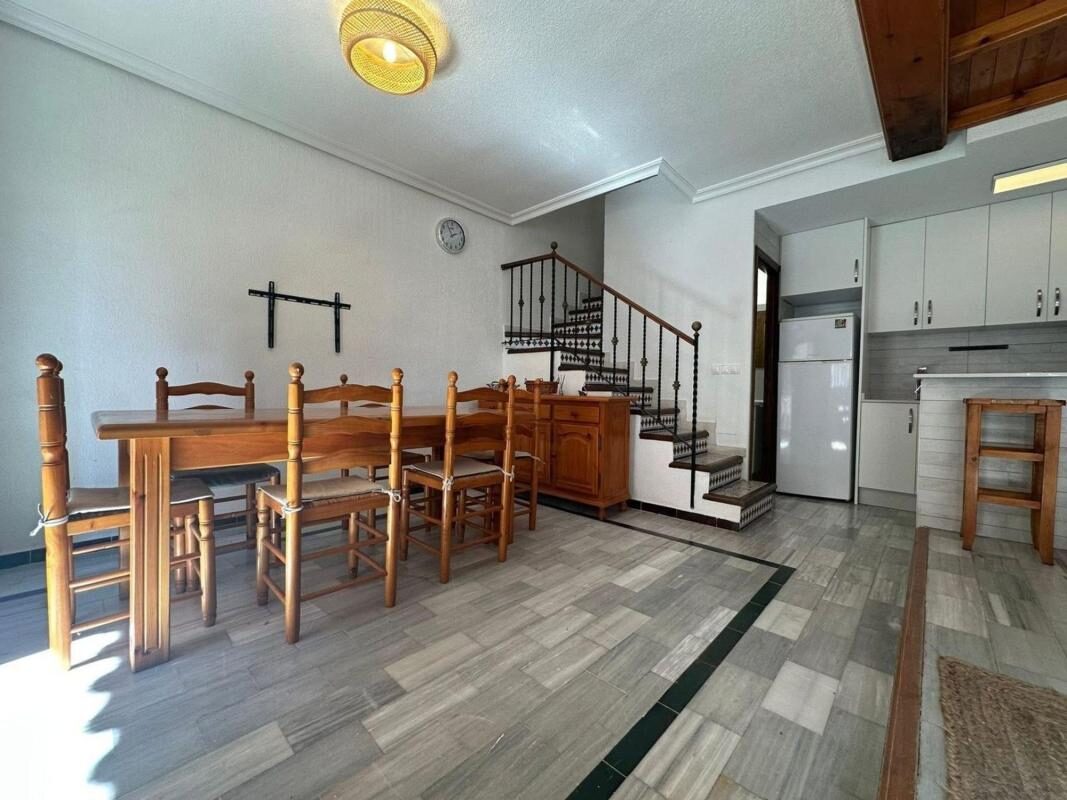 Townhouse with 2 bedrooms, 75m² in Torrevieja, Spain [ID: 0152-531172]