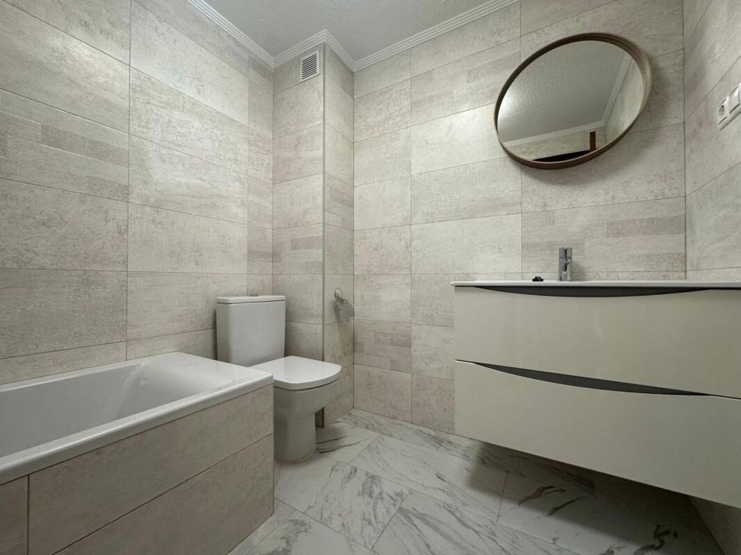 Townhouse with 2 bedrooms, 75m² in Torrevieja, Spain [ID: 0152-531172]