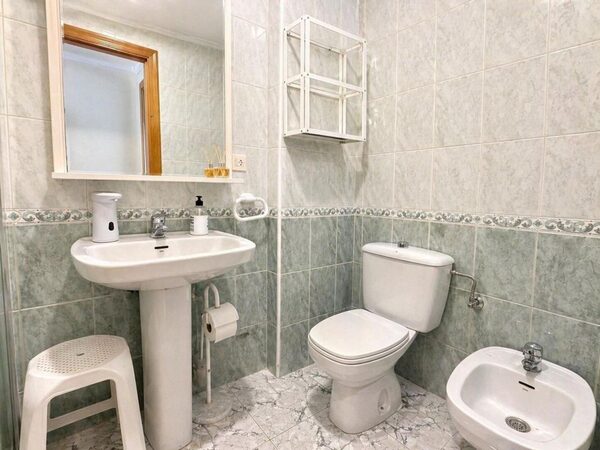 Apartamenty w Torrevieja, Hiszpania, 60m² - obraz 13