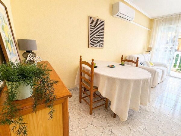 Apartamenty w Torrevieja, Hiszpania, 60m² - obraz 3
