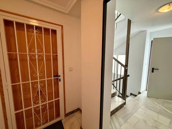 Apartamenty w Torrevieja, Hiszpania, 77m² - obraz 30