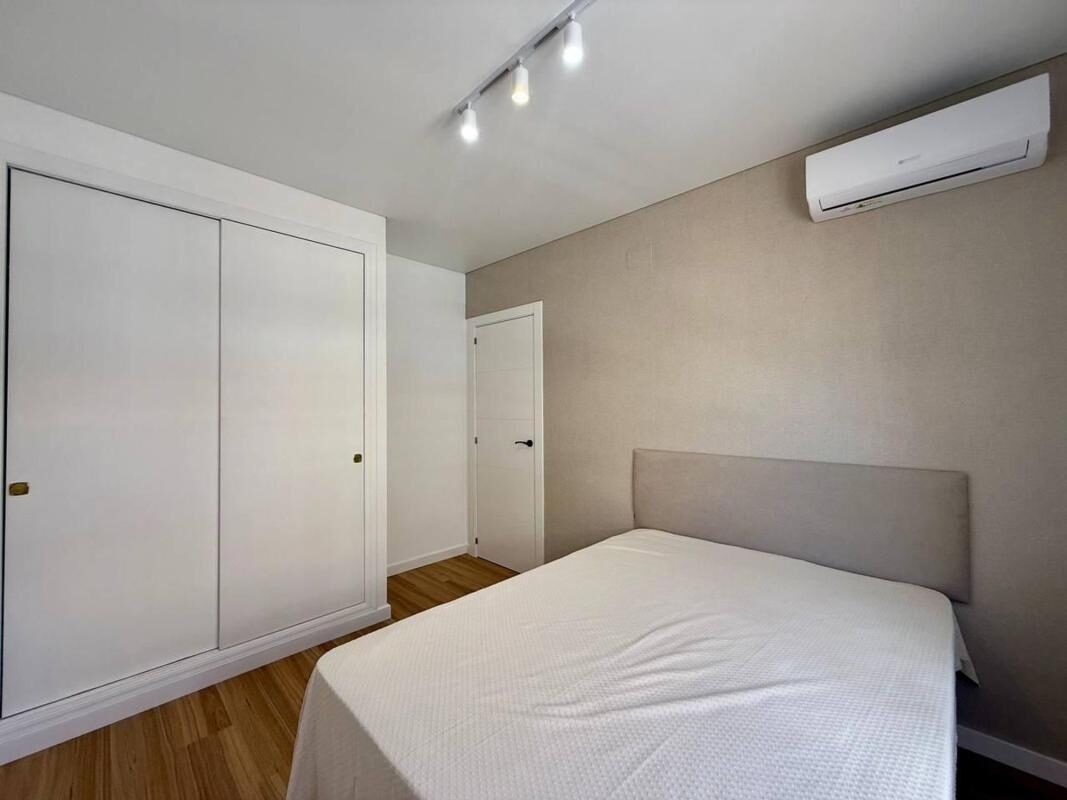Apartament z 3 sypialniami, 77m² w Torrevieja, Hiszpania [ID: 0152-531068]