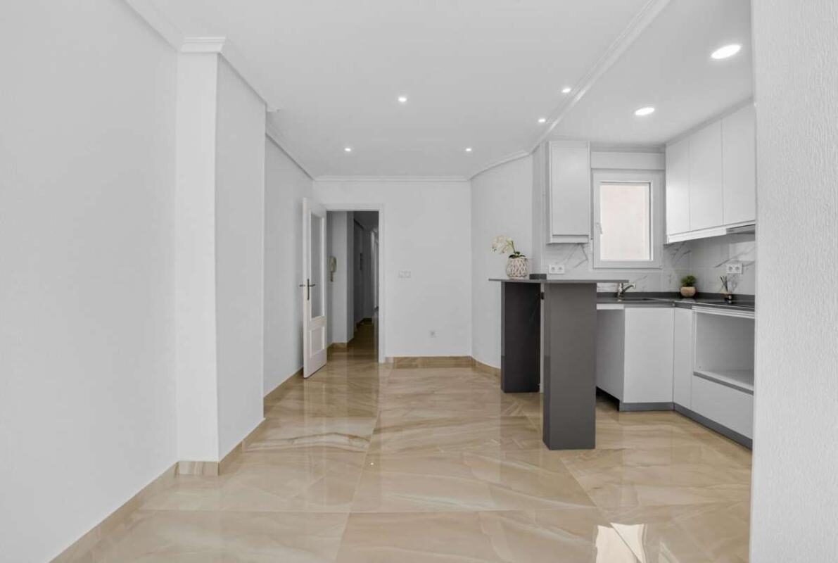 Квартира с 2 спальнями, 74м² в Торревьеха, Испания [ID: 0152-530834]