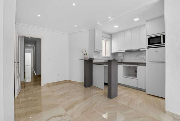 Apartamenty w Torrevieja, Hiszpania, 74m² - obraz 8