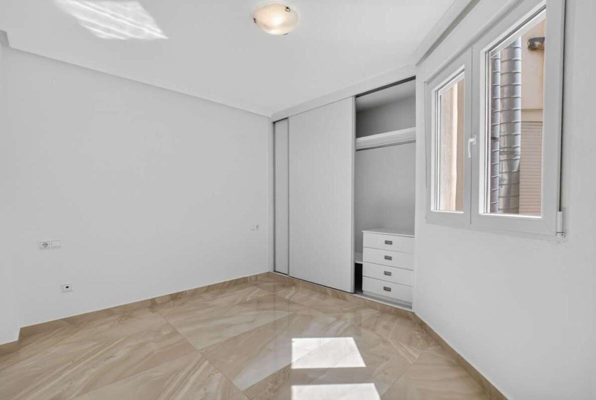 Квартира с 2 спальнями, 74м² в Торревьеха, Испания [ID: 0152-530834]