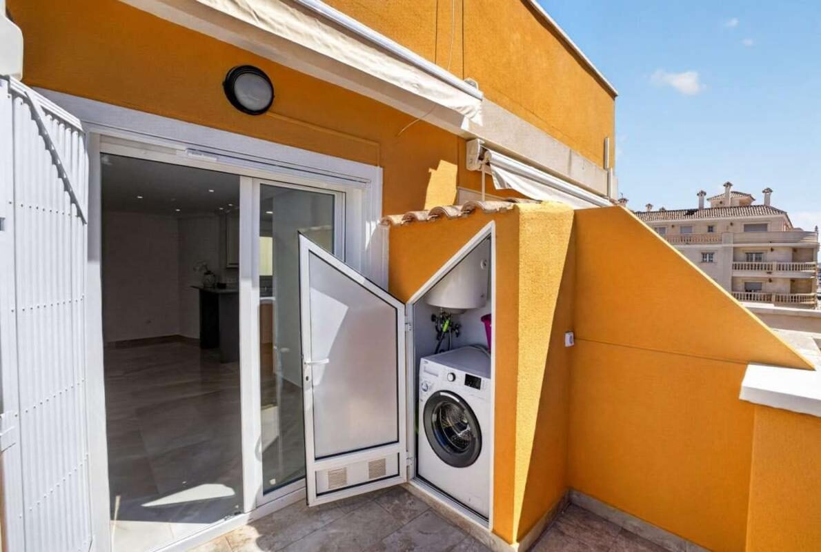 Квартира с 2 спальнями, 74м² в Торревьеха, Испания [ID: 0152-530834]