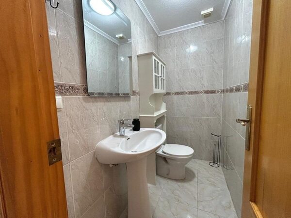 Apartamenty w Torrevieja, Hiszpania, 75m² - obraz 19