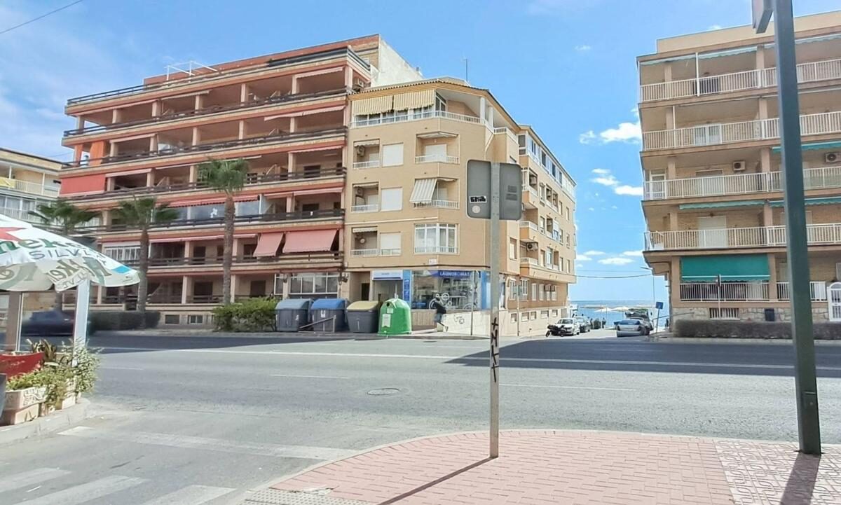 Apartament z 3 sypialniami, 119m² w Torrevieja, Hiszpania [ID: 0152-530217]