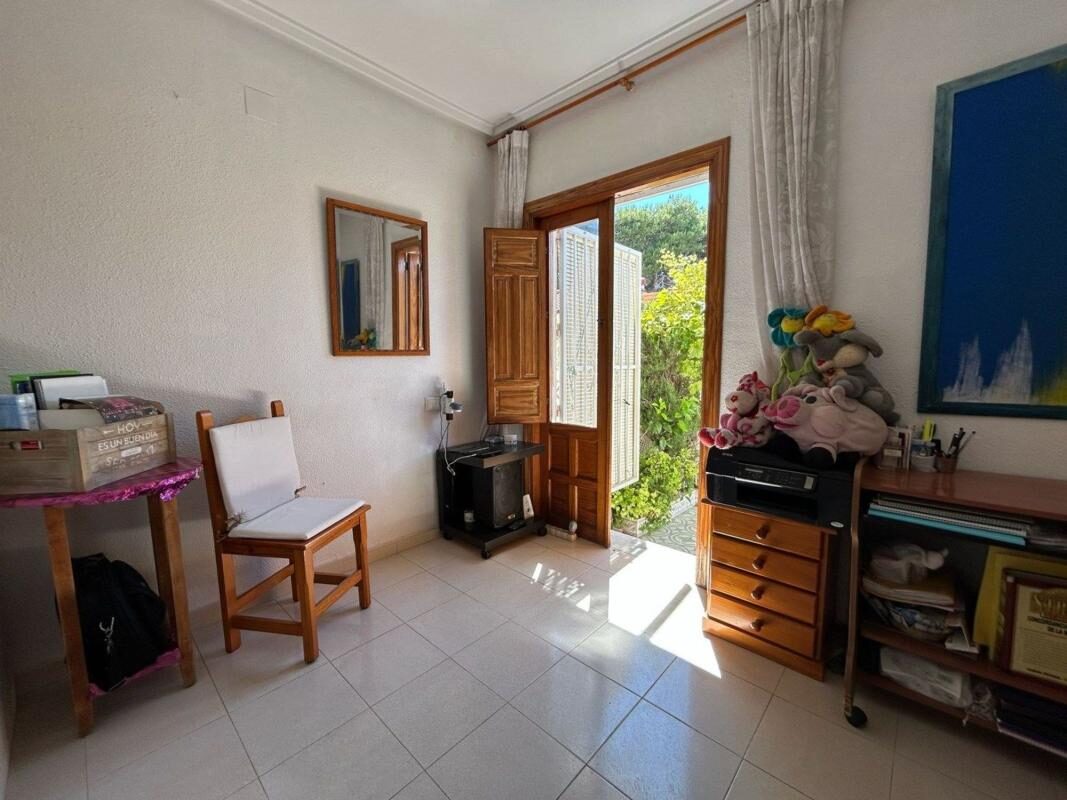 Townhouse with 1 bedroom, 72m² in Torrevieja, Spain [ID: 0152-529739]