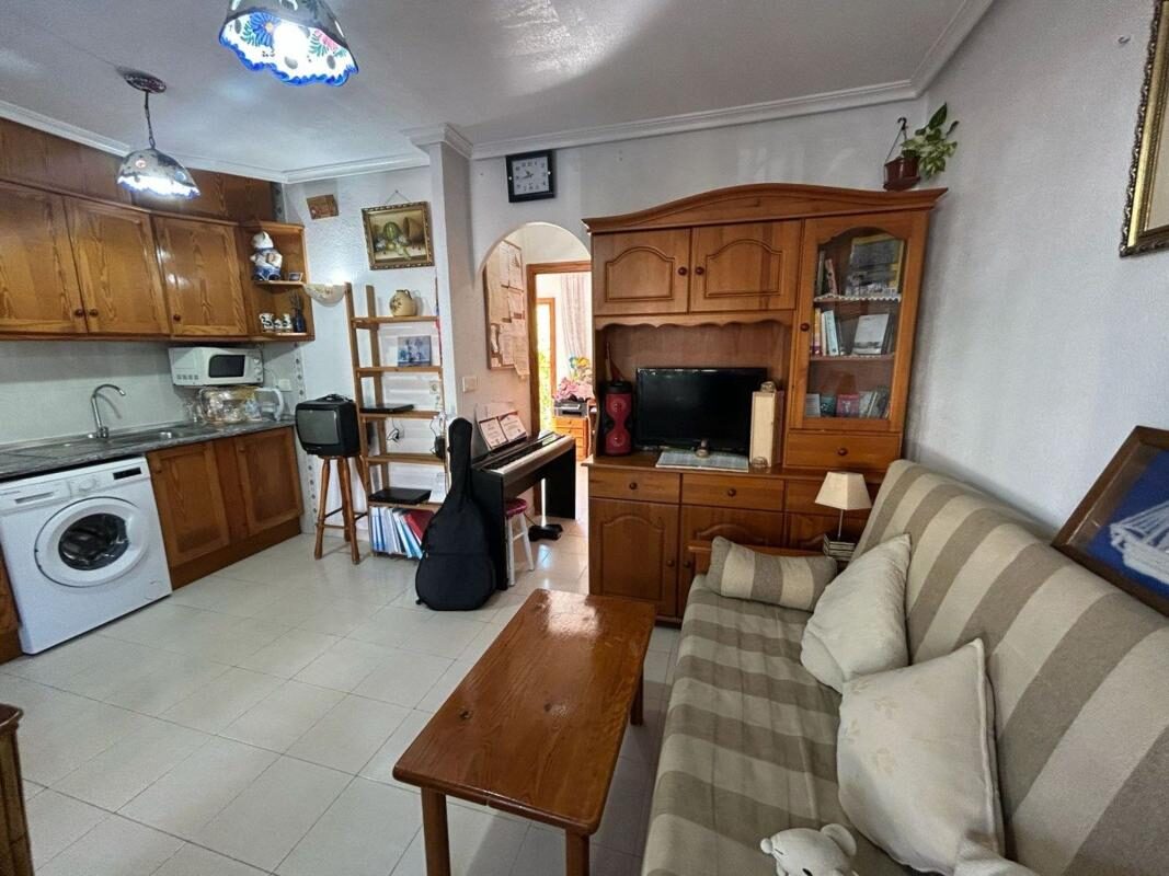 Townhouse with 1 bedroom, 72m² in Torrevieja, Spain [ID: 0152-529739]